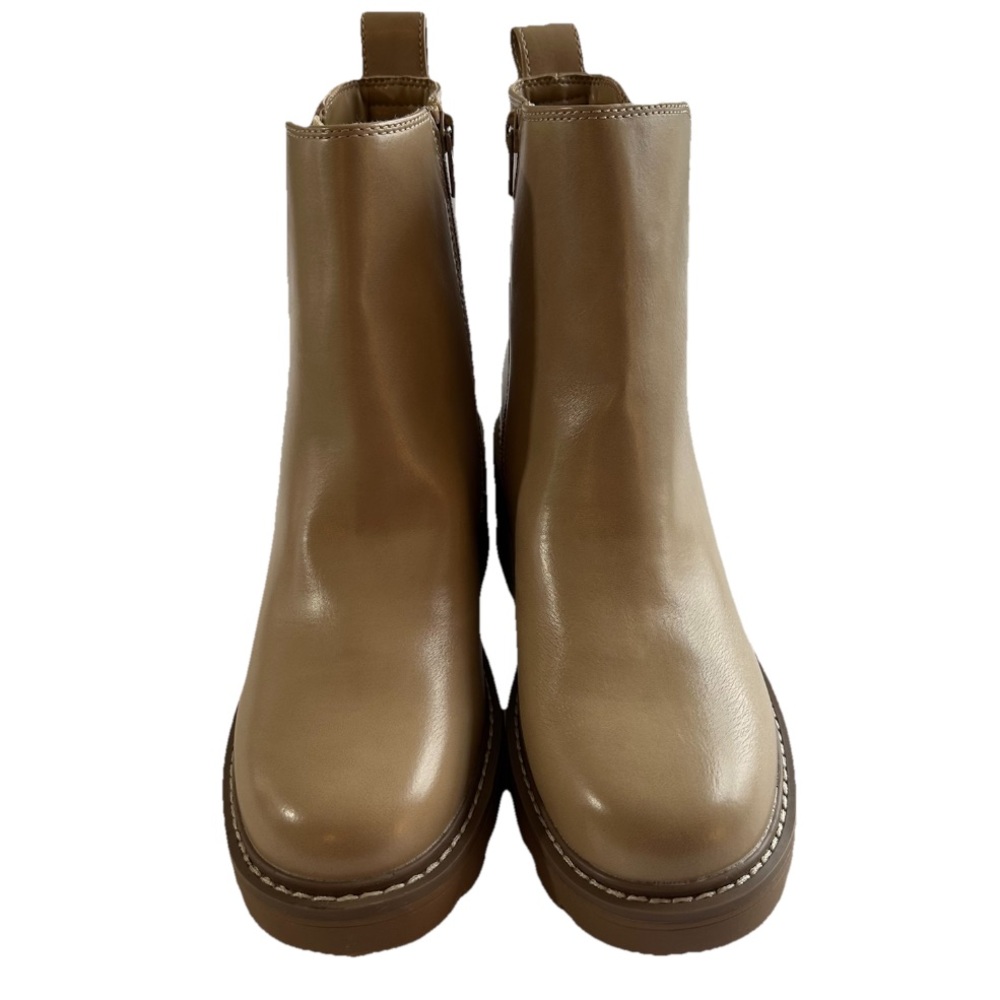 SO Tan Chelsea Ankle Boots Chunky Heel Memory Foam‎ Side Zip Women’s Size 9.5